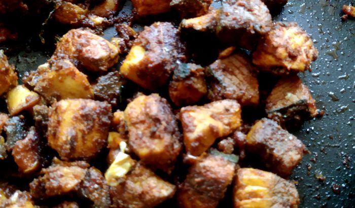 How to prepare a Sri Lankan style pan fried fish – Using tuna, seer or sailfish